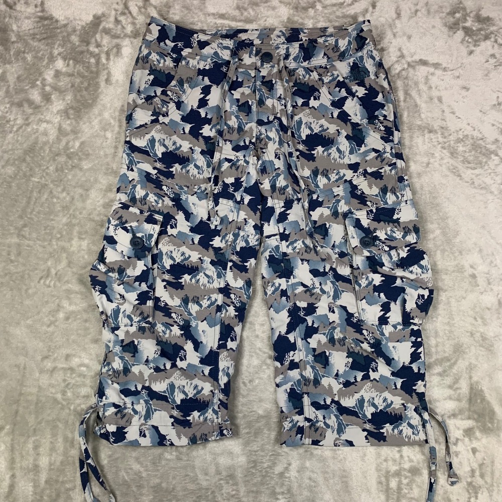 The North Face Womens Size 0 Paramount Camo Cargo Capri Pants Blue Gray Hiking